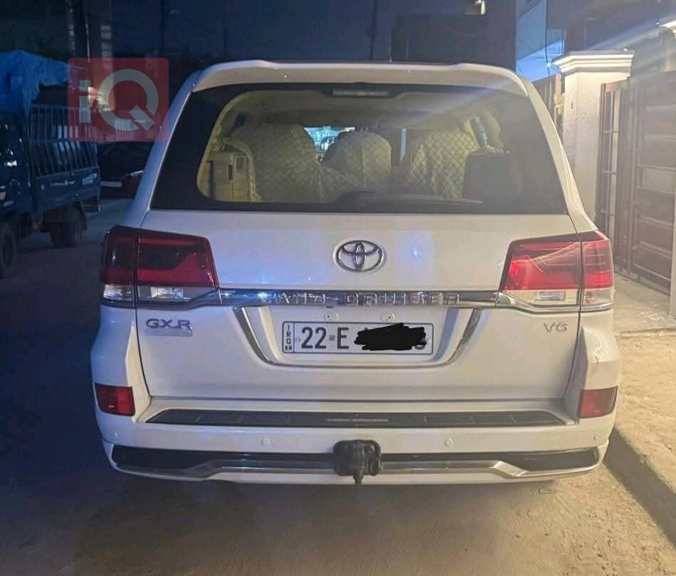 تويوتا لاندكروزر